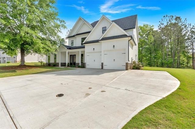 8 Greencliff Way SE, Cartersville, GA 30120