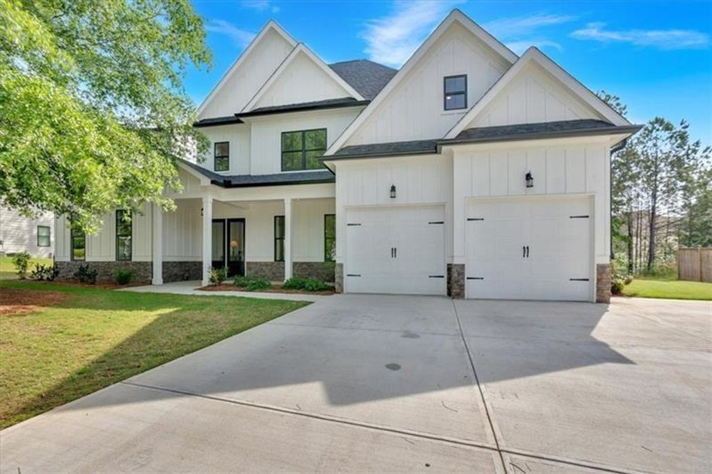 8 Greencliff Way SE, Cartersville, GA 30120