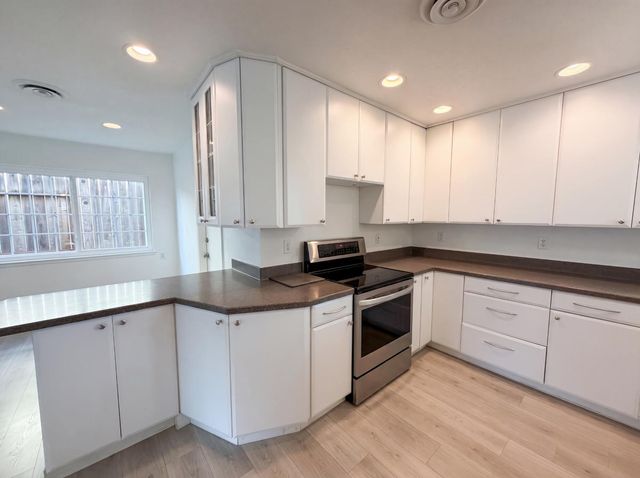 6840 Oaklawn Way, Fair Oaks, CA 95628