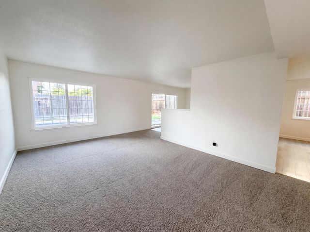 6840 Oaklawn Way, Fair Oaks, CA 95628