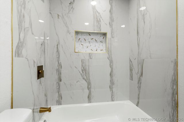 1825 N Delaware Avenue, Tulsa, OK 74110