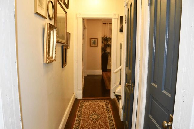 2736 N OAKLAND AVENUE, Milwaukee, WI 53211