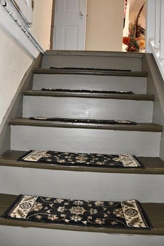 2736 N OAKLAND AVENUE, Milwaukee, WI 53211