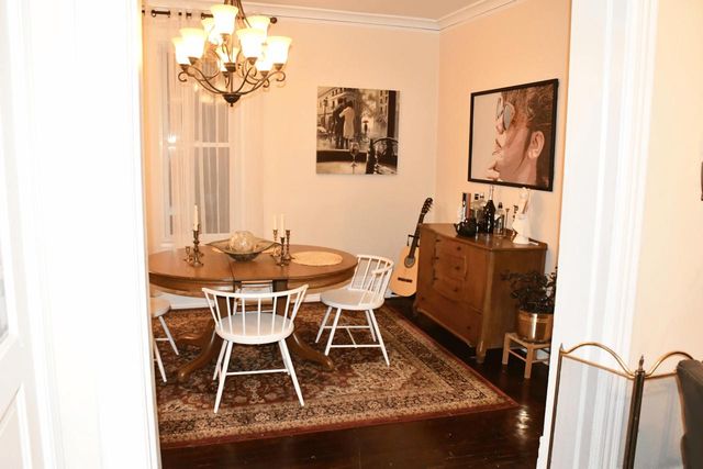 2736 N OAKLAND AVENUE, Milwaukee, WI 53211