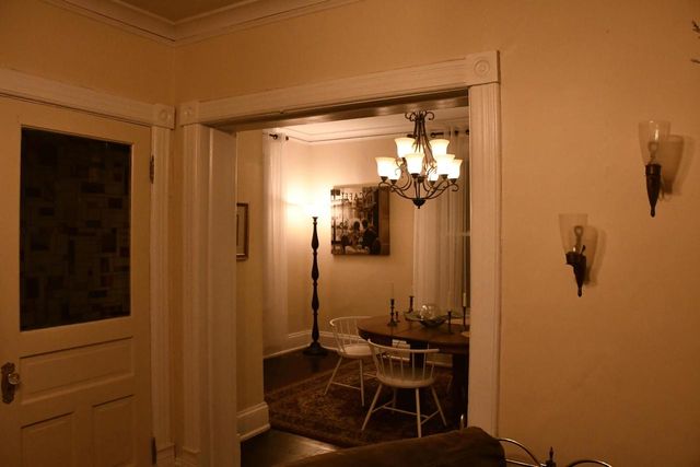 2736 N OAKLAND AVENUE, Milwaukee, WI 53211