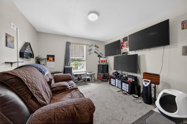 2119 Boswell St, Tyler, TX 75701