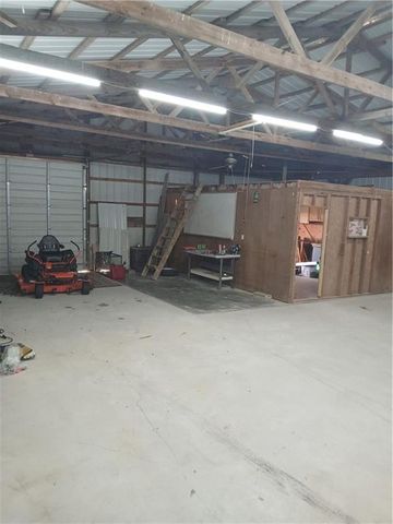 17504 State Route 33 Highway, Holt, MO 64048