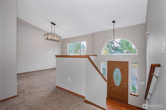 5607 Vincent Court SE, Lacey, WA 98513