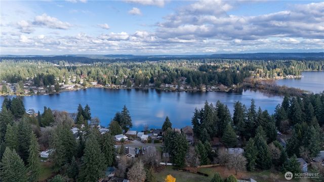 5607 Vincent Court SE, Lacey, WA 98513