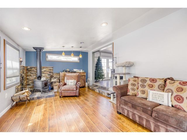 286 E 12th Ave, Broomfield, CO 80020