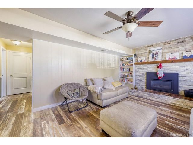 286 E 12th Ave, Broomfield, CO 80020