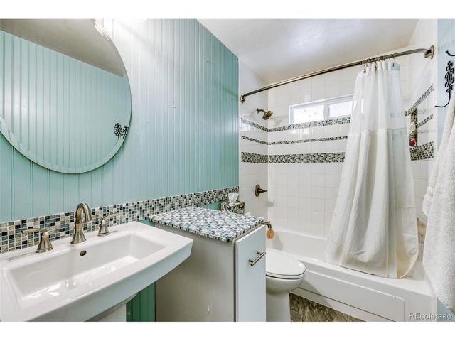 286 E 12th Ave, Broomfield, CO 80020