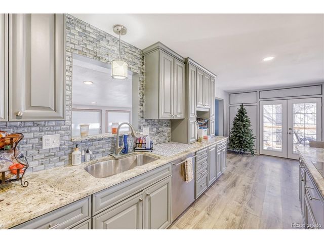 286 E 12th Ave, Broomfield, CO 80020