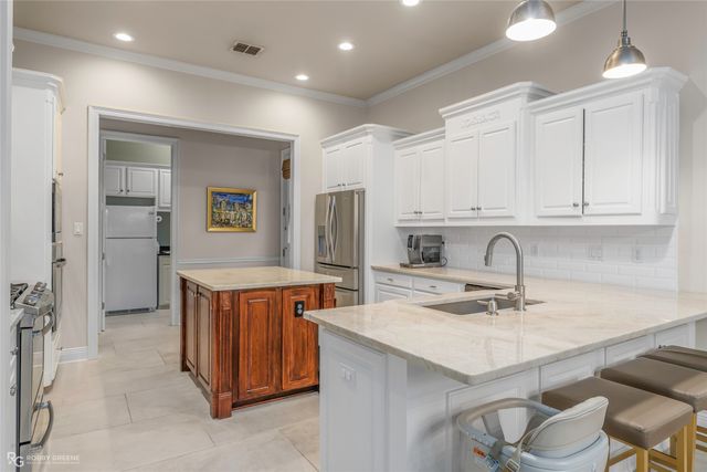 102 Chesterton Court, Bossier City, LA 71111