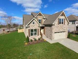 2001 Katach Ct, Spring Hill, TN 37174