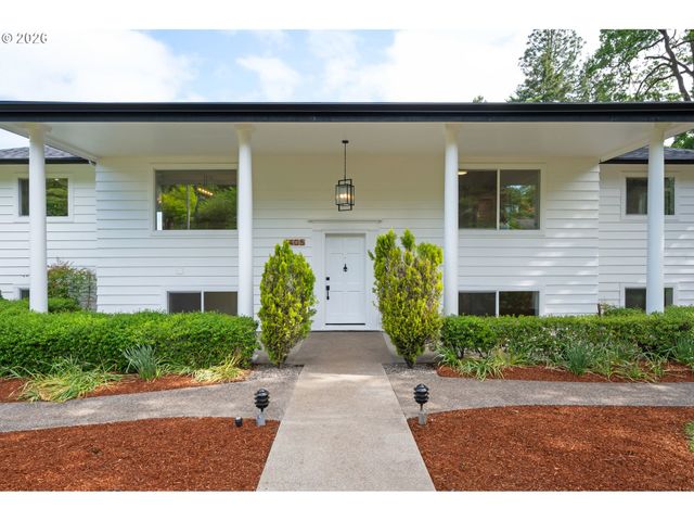 2405 W 22ND Ave, Eugene, OR 97405