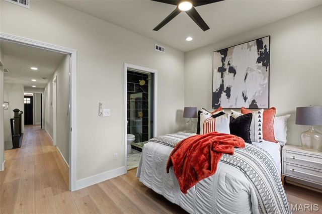 3144 Potomac Street, St Louis, MO 63118