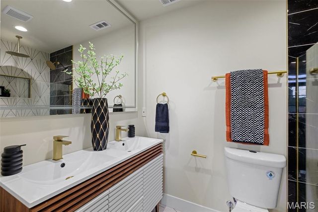 3144 Potomac Street, St Louis, MO 63118