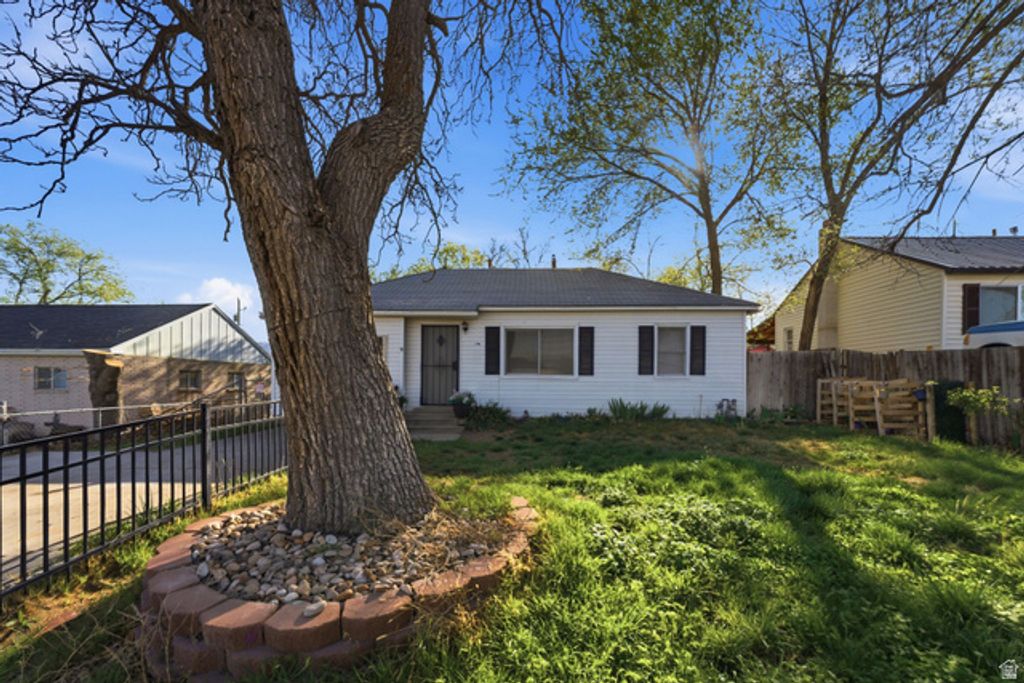 179 S 179 S 200, Tooele, UT 84074