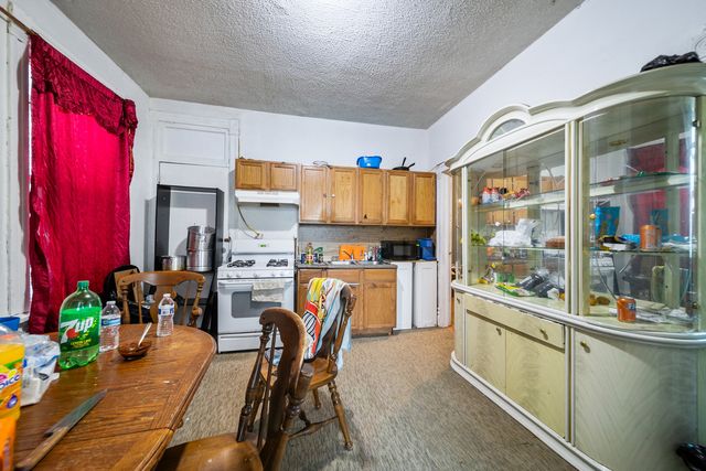 2522 S Christiana Avenue, Chicago, IL 60623