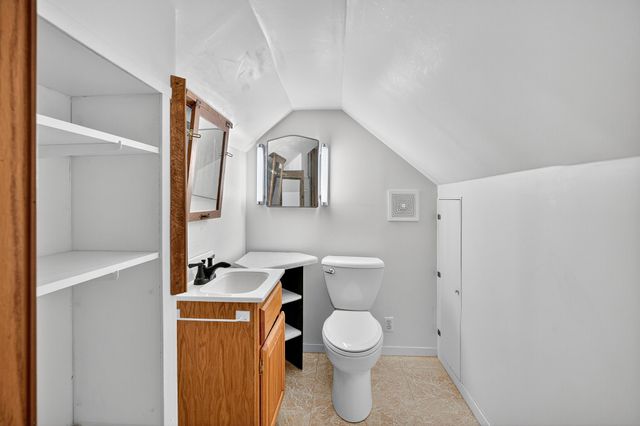 3512 62nd Street, Des Moines, IA 50322