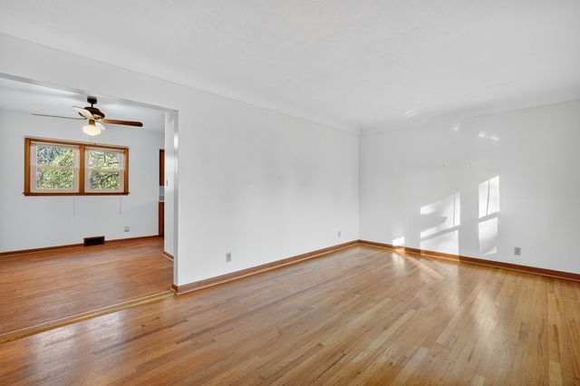 3512 62nd Street, Des Moines, IA 50322