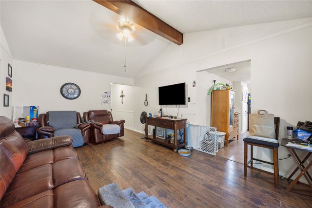 636 Sue Ann Lane, Burleson, TX 76028