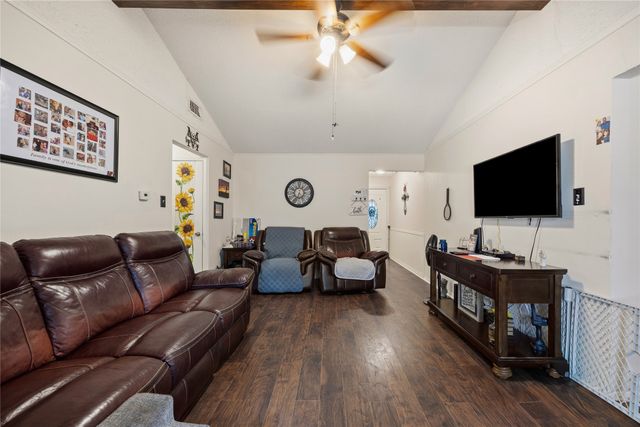 636 Sue Ann Lane, Burleson, TX 76028