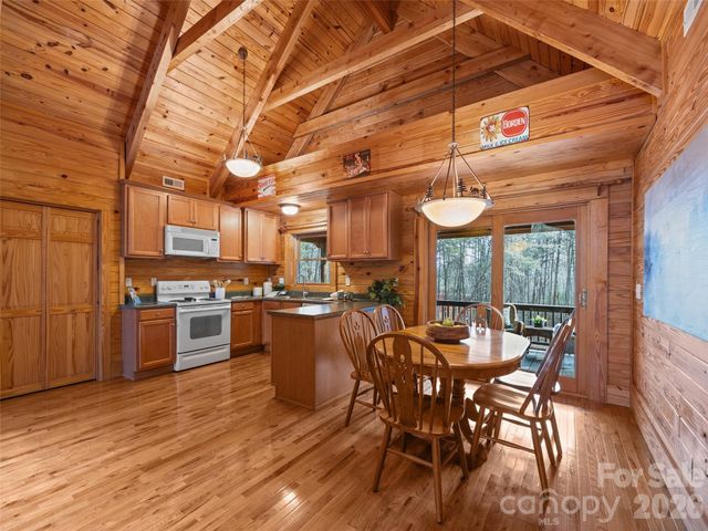 134 McDaniel Court, Lake Lure, NC 28746