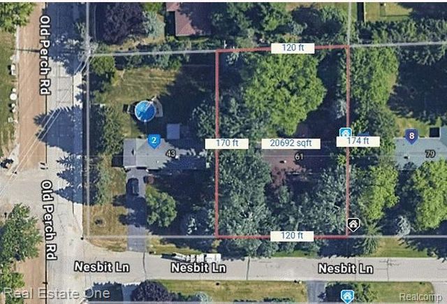 61 Nesbit Lane, Rochester Hills, MI 48309