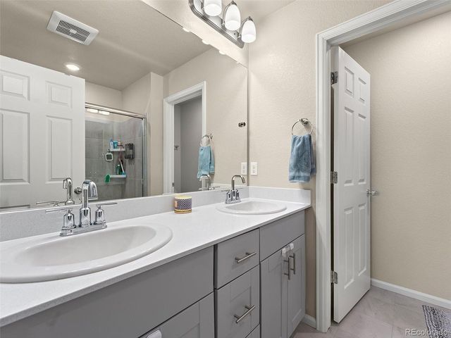 940 Morning Glory Rd, Henderson, CO 80640