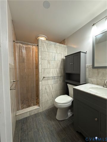 14600 Ramblewood Dr, Chester, VA 23836