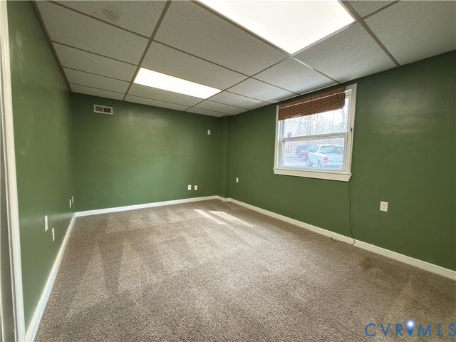 14600 Ramblewood Dr, Chester, VA 23836