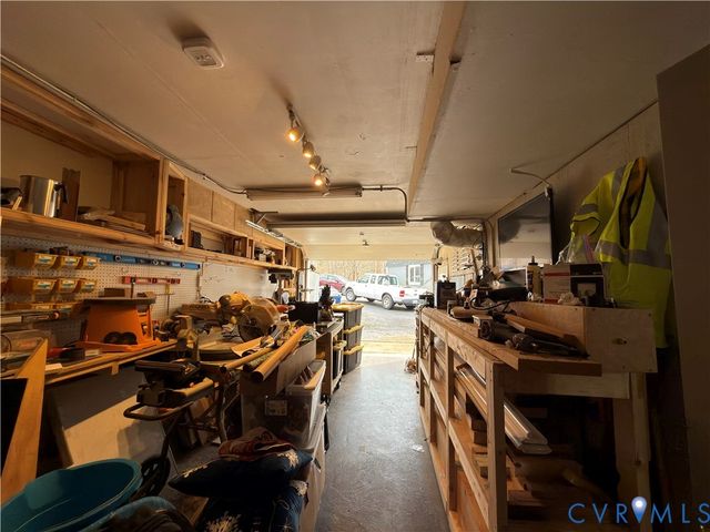 14600 Ramblewood Dr, Chester, VA 23836