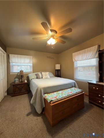 14600 Ramblewood Dr, Chester, VA 23836