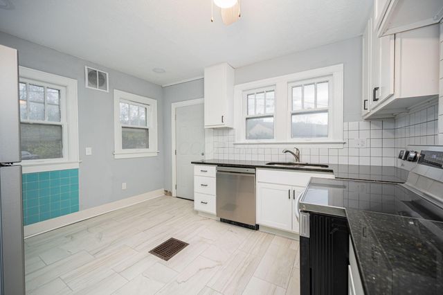 2263-2265 Leonard Avenue, Columbus, OH 43219
