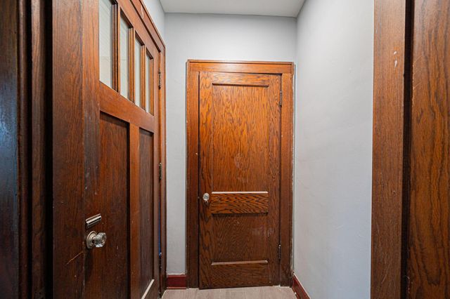 2263-2265 Leonard Avenue, Columbus, OH 43219