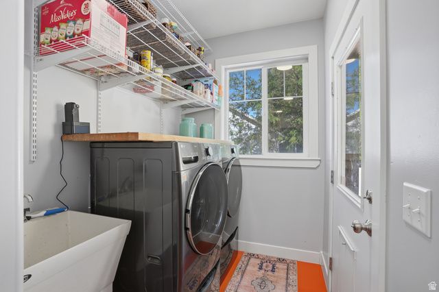 223 E 2050 N, Centerville, UT 84014