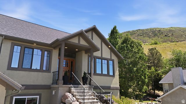 223 E 2050 N, Centerville, UT 84014