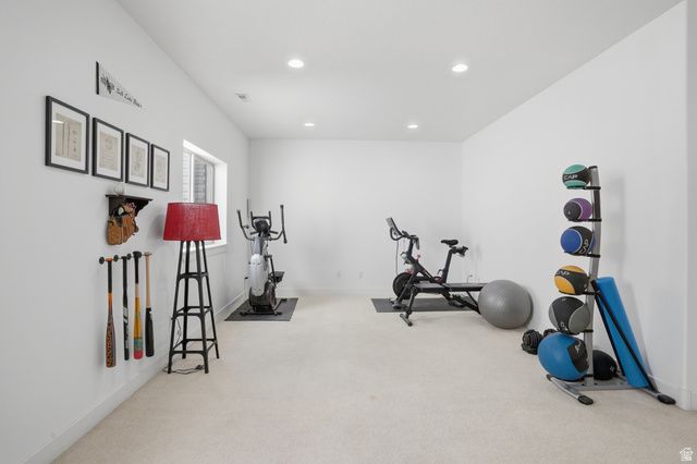 223 E 2050 N, Centerville, UT 84014