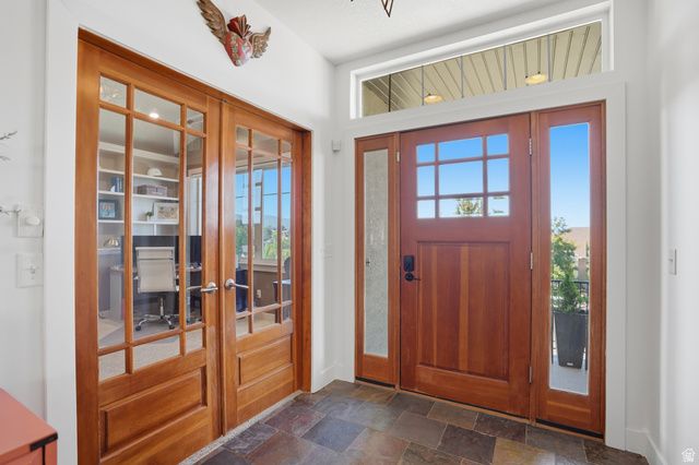 223 E 2050 N, Centerville, UT 84014