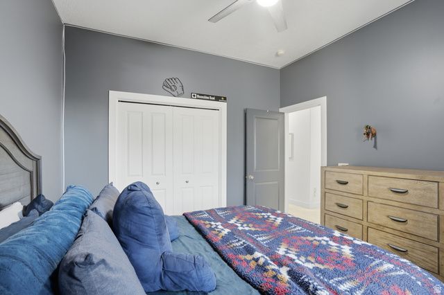 223 E 2050 N, Centerville, UT 84014