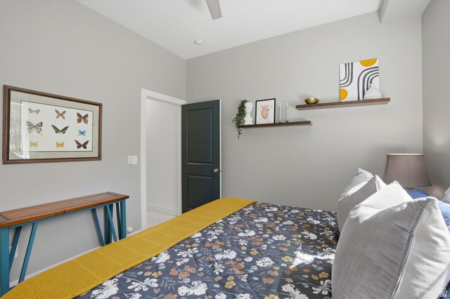 223 E 2050 N, Centerville, UT 84014