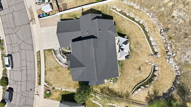 223 E 2050 N, Centerville, UT 84014