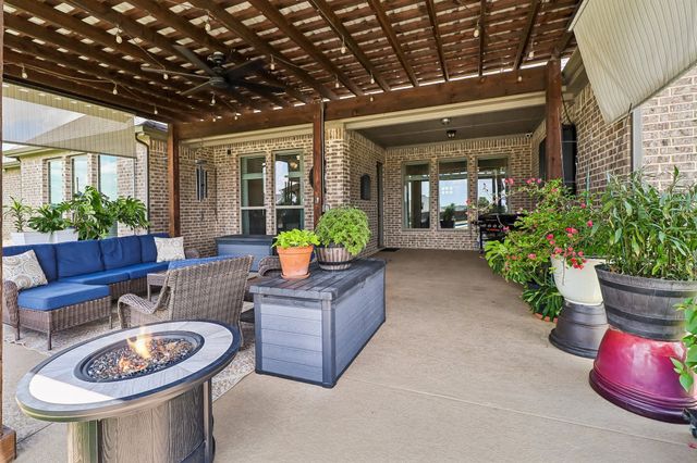 1210 Bosque Lane, Midlothian, TX 76065