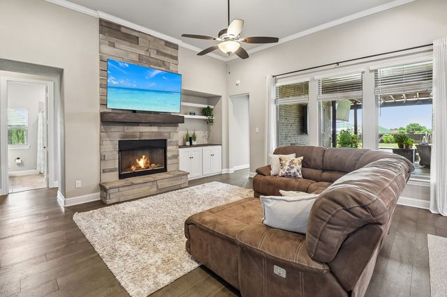 1210 Bosque Lane, Midlothian, TX 76065