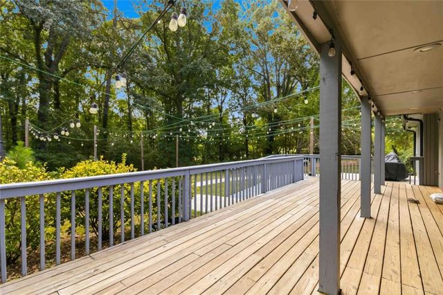 3290 Stonewall Tell Road, Atlanta, GA 30349