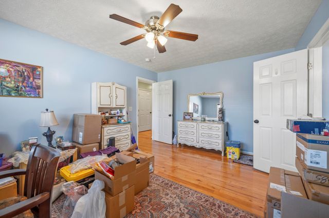 1033 J.D. Circle, Berea, KY 40403