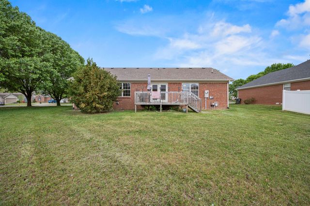 1033 J.D. Circle, Berea, KY 40403