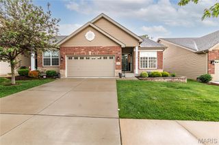 16128 Amber Vista Drive, Ballwin, MO 63021